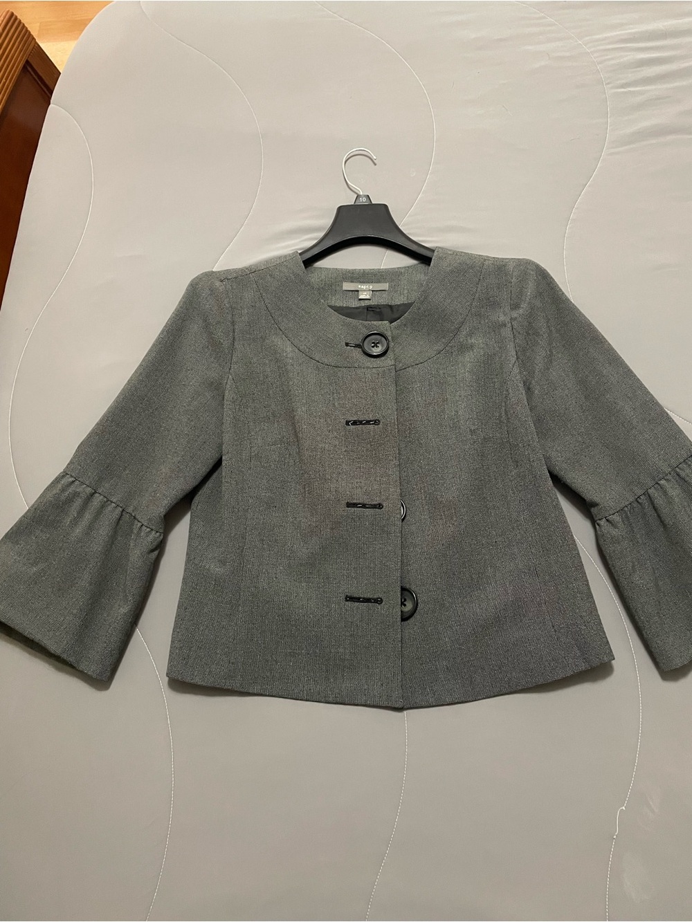 Apt. 9 Gray Cropped Bell-Sleeve Blazer